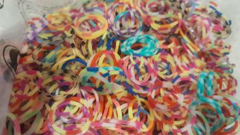 Rainbow loom