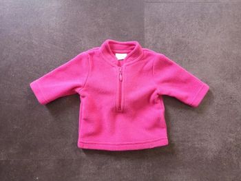 Pull polaire fille 1 mois