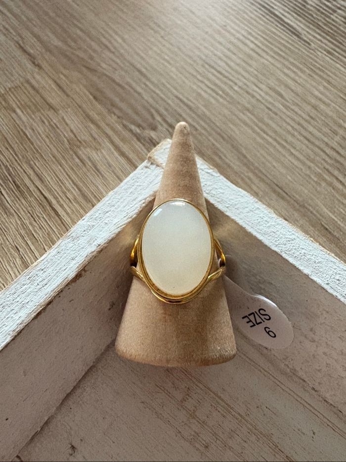 Bague dorée et blanche T9