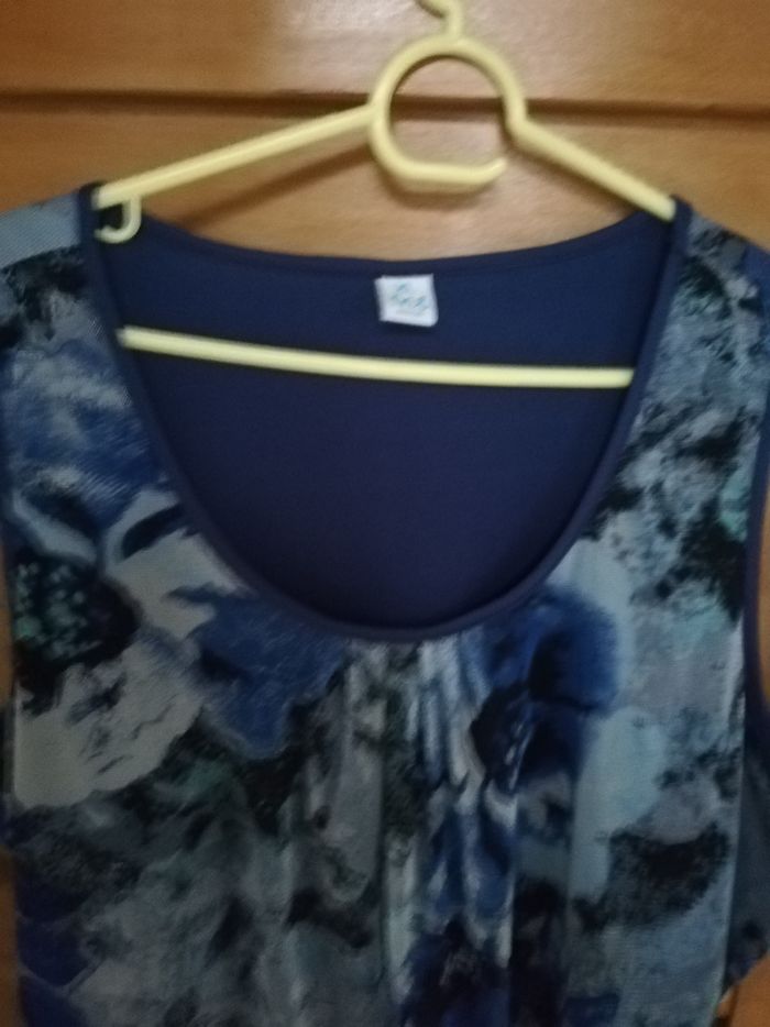 Petit top Xl m s mode - photo numéro 3
