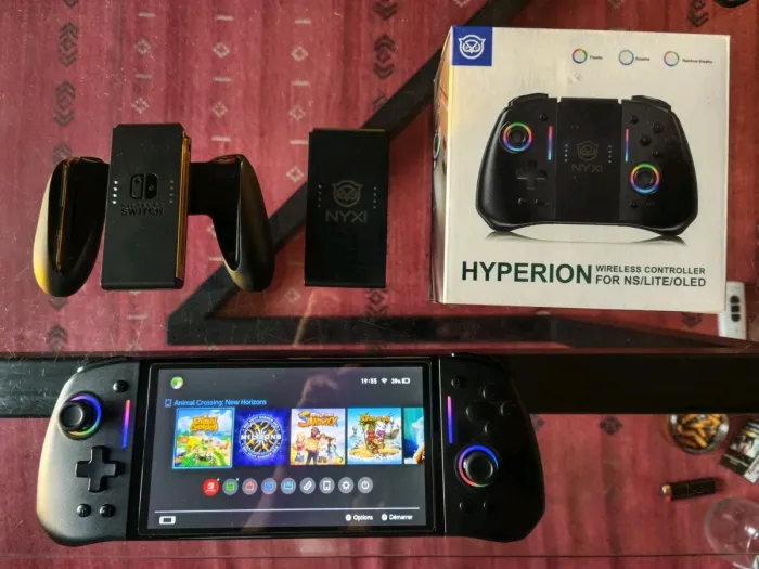 Nintendo Switch OLED 64Go + 128 Blanc Avec son lot d'accessoires - photo numéro 4