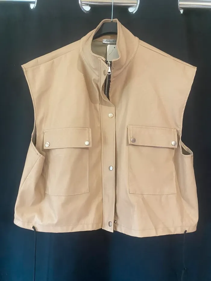 Veste sans manches similicuir