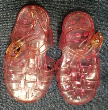 Sandale pour marcher dans l eau pointure 23