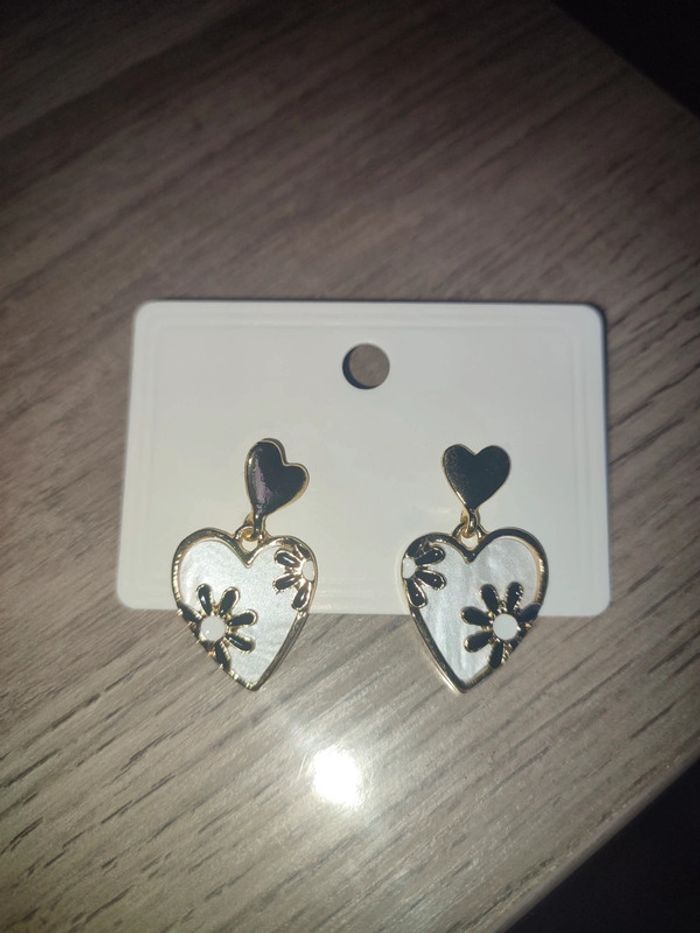 Boucle d'oreille - photo numéro 5