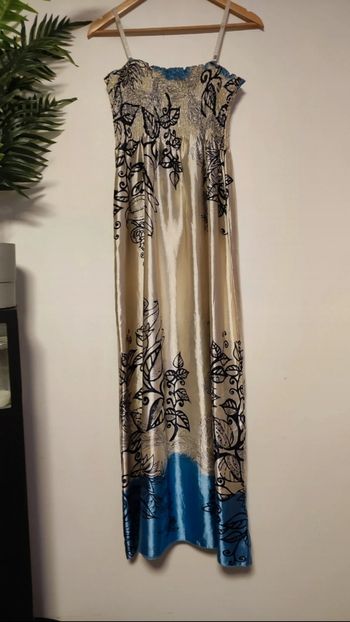 Robe longue fines bretelles réglables