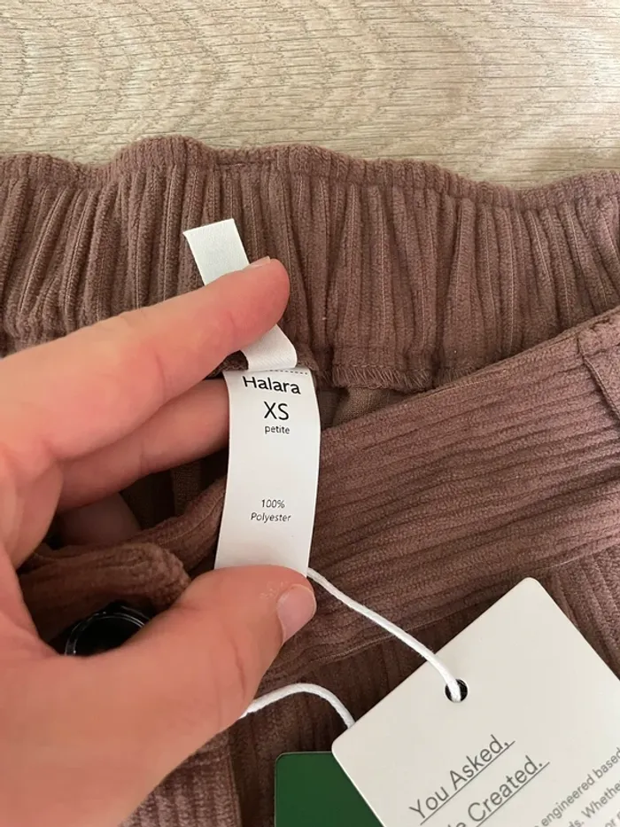 Pantalon velours neuf Halara XS Petite - photo numéro 4