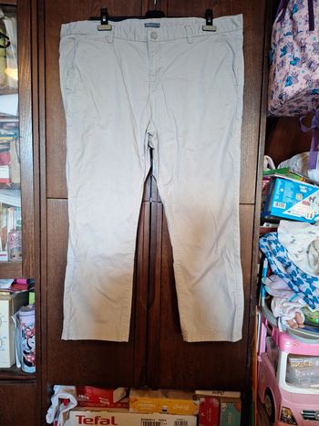 Pantalon chino 56