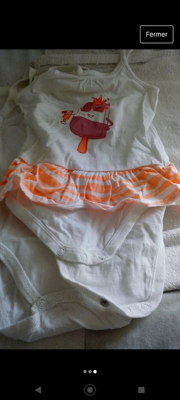 Lot de 2 bodies débardeur dont un effet jupette