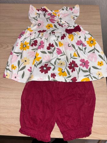 Ensemble fleuri bordeaux 