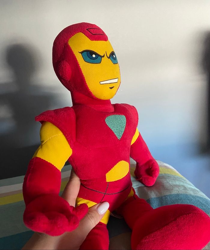 Lot de 2 peluches Marvel - photo numéro 3