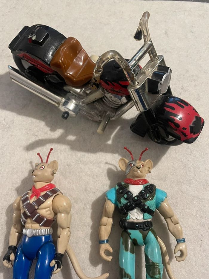Lot Figurine + Moto Biker Mice From Mars Vintage - photo numéro 4