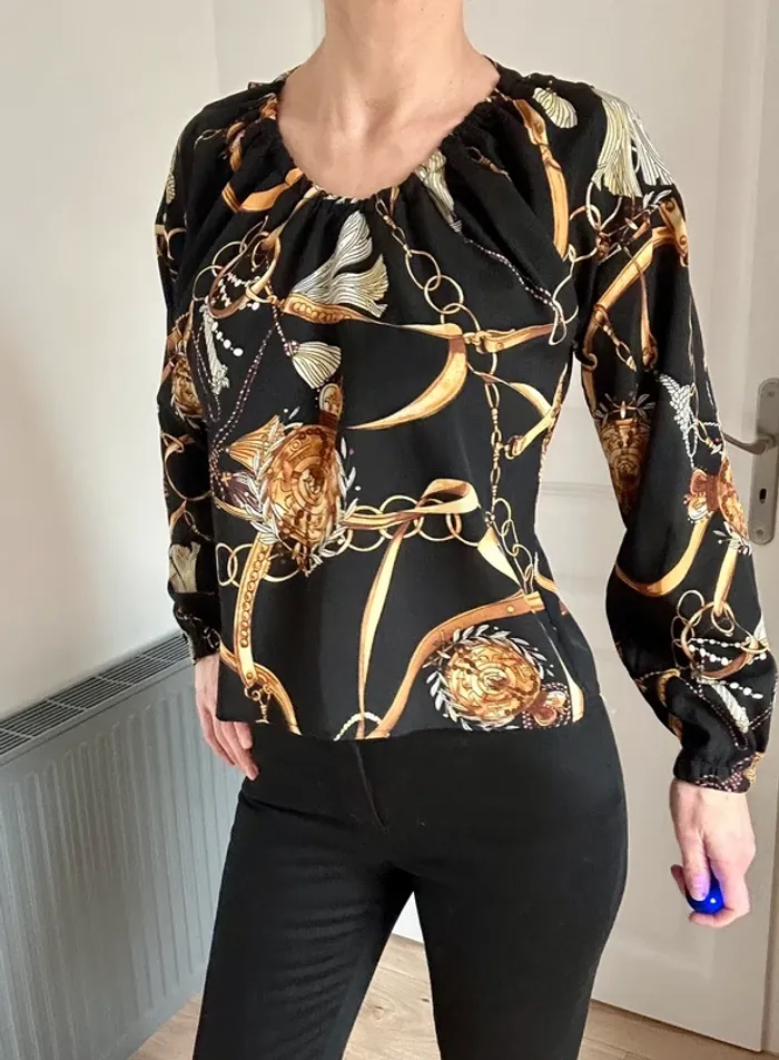 Blouse noire manches longues motif jaune moutarde T36 (S) - photo numéro 4