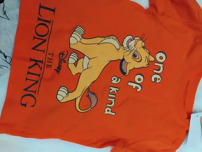 Pyjama deux pièces ,Le roi lion, Disney, neuf, 2 ans - photo numéro 2