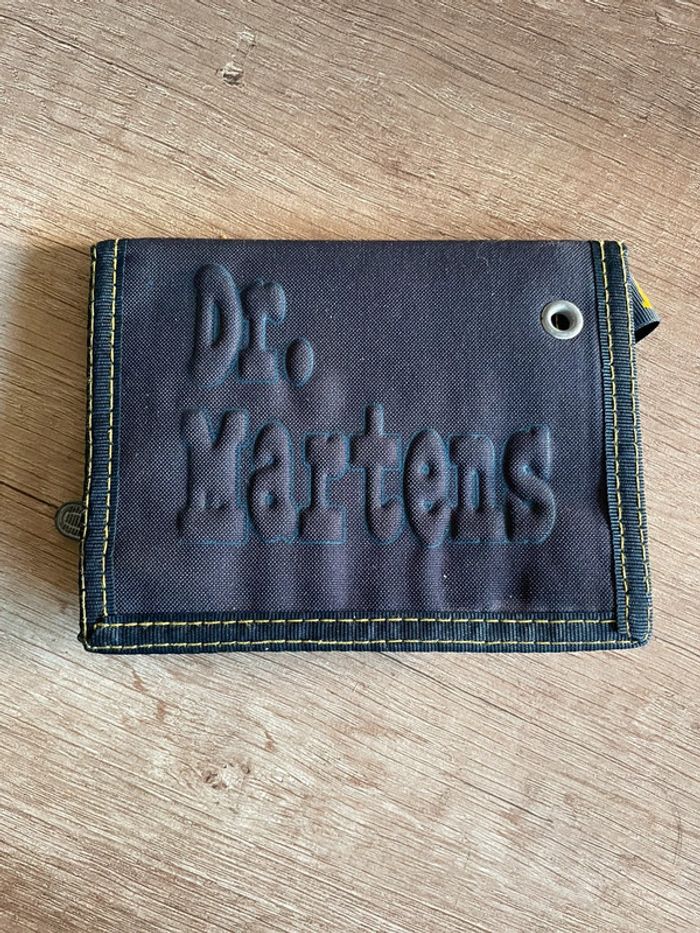 Porte feuille doc Martens