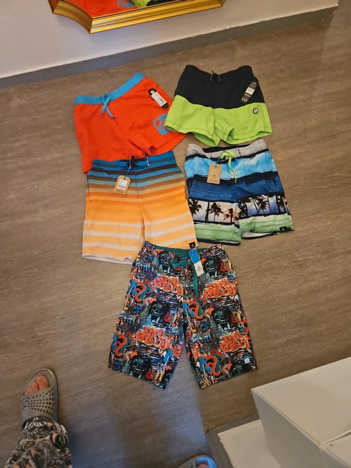 Lot shorts neufs - photo numéro 2