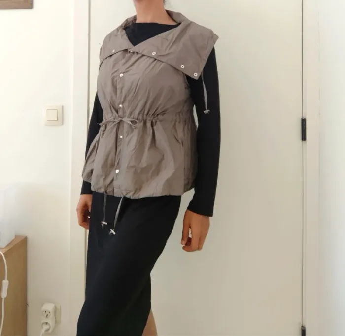 Veste coupe vent sans manches Sarah Pacini marron taille unique