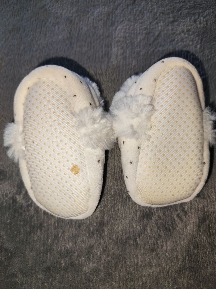 Chaussons bébé - photo numéro 2