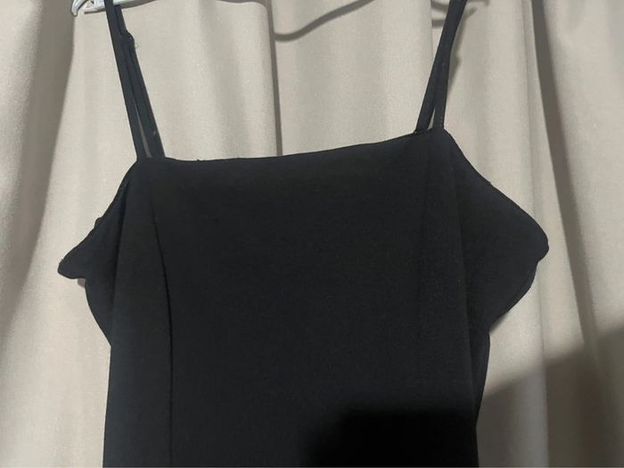 Robe courte noire - photo numéro 3