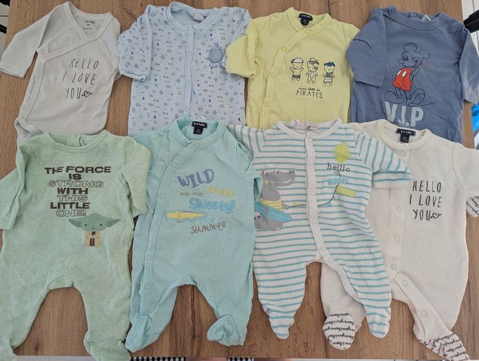 Lot vêtements naissance