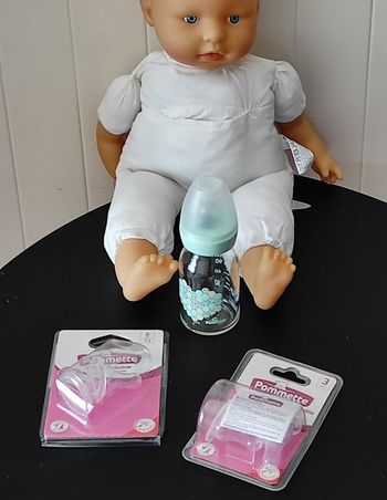 Lot puériculture – Biberon en verre + tétines 3 et 6 mois, NEUF