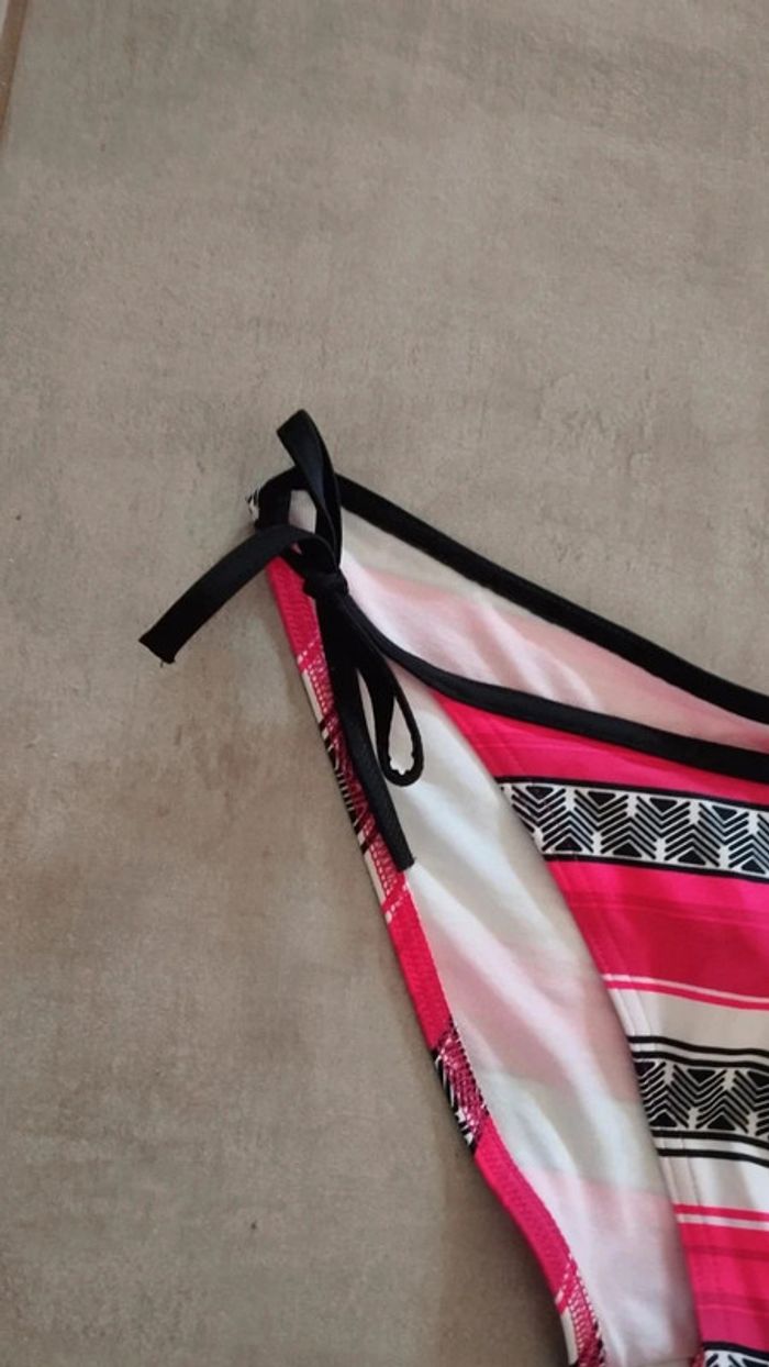Bas de maillot de bain taille 40 rose noir et blanc - photo numéro 3