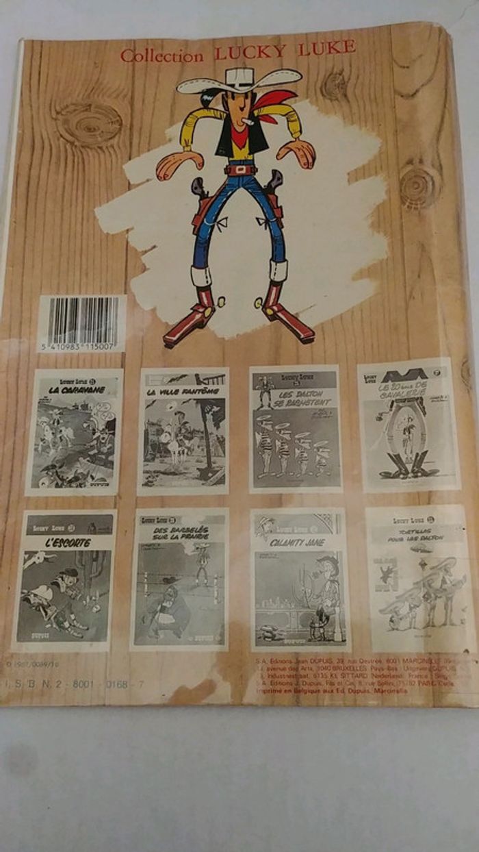 BD Lucky Luke 29 Des barbelés sur la prairie edition Dupuis 1977 - photo numéro 3