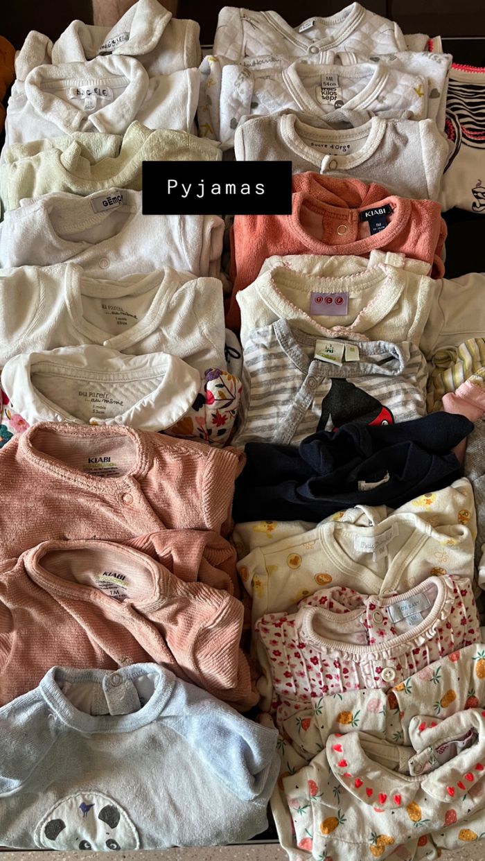 Lot bébé 1 mois - photo numéro 1