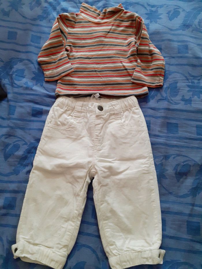 Ensemble pantalon velour et tee-shirt