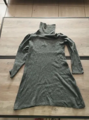 Pull long gris
