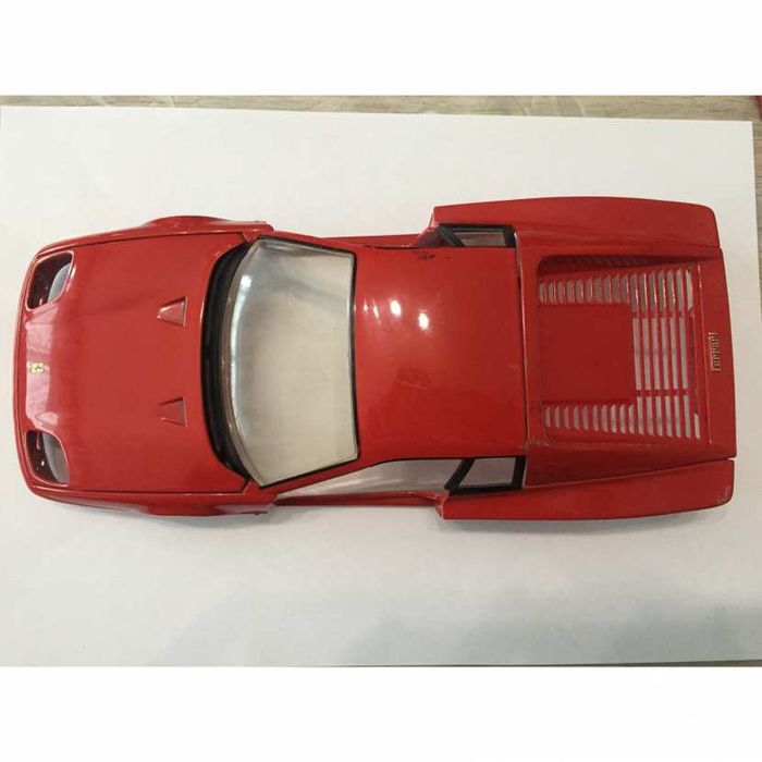 pièce détachée miniature Hotwheels Ferrari F512M Testarossa 1/18