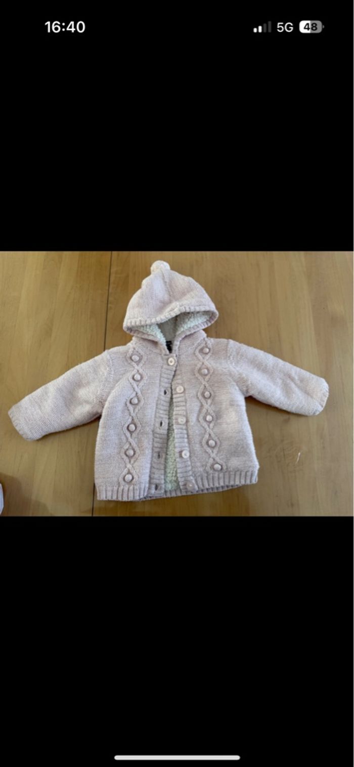 Gilet chaud kiabi 12M