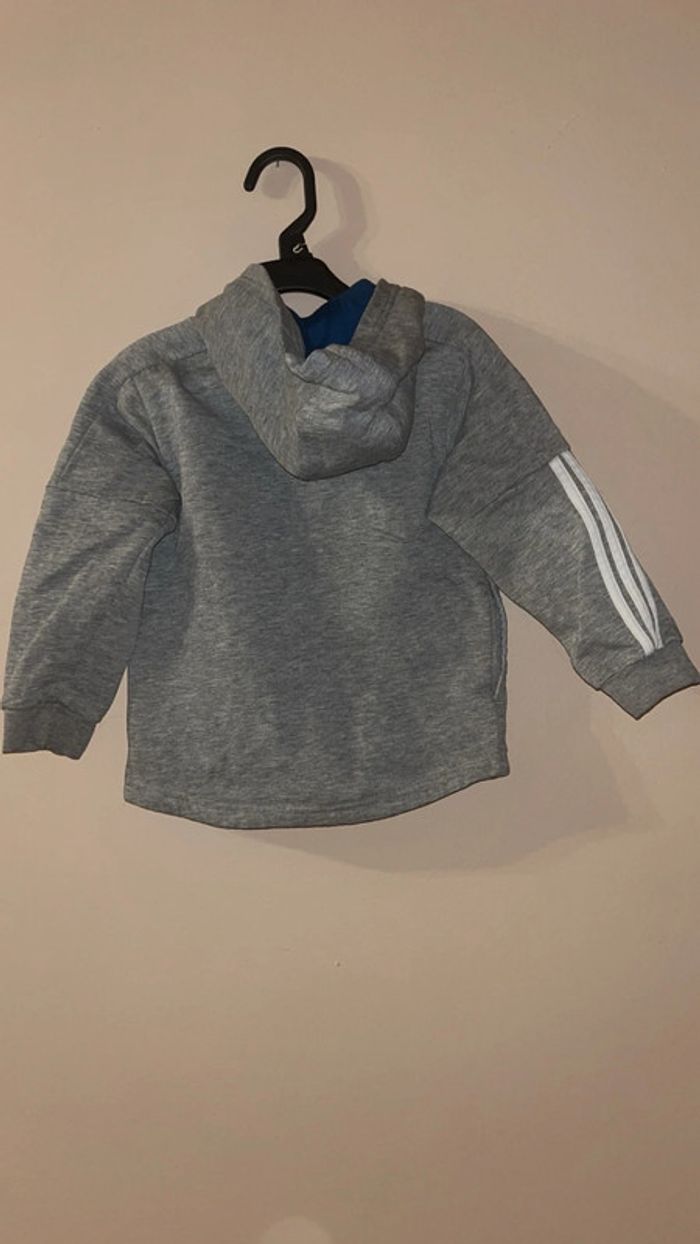 Gilet gris Adidas - photo numéro 2
