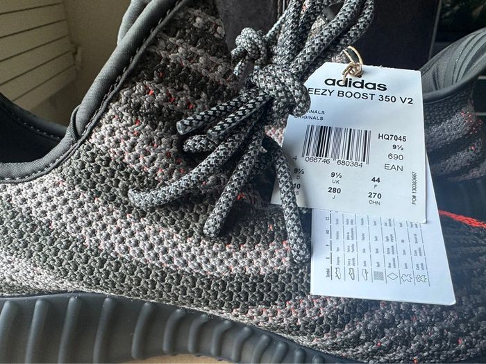 Yeezy Boost 350 V2 - photo numéro 3