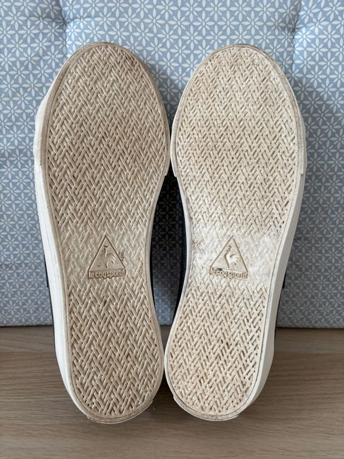 Paire de Baskets Tissu Noire Taille 42 "Le Coq Sportif" - photo numéro 5