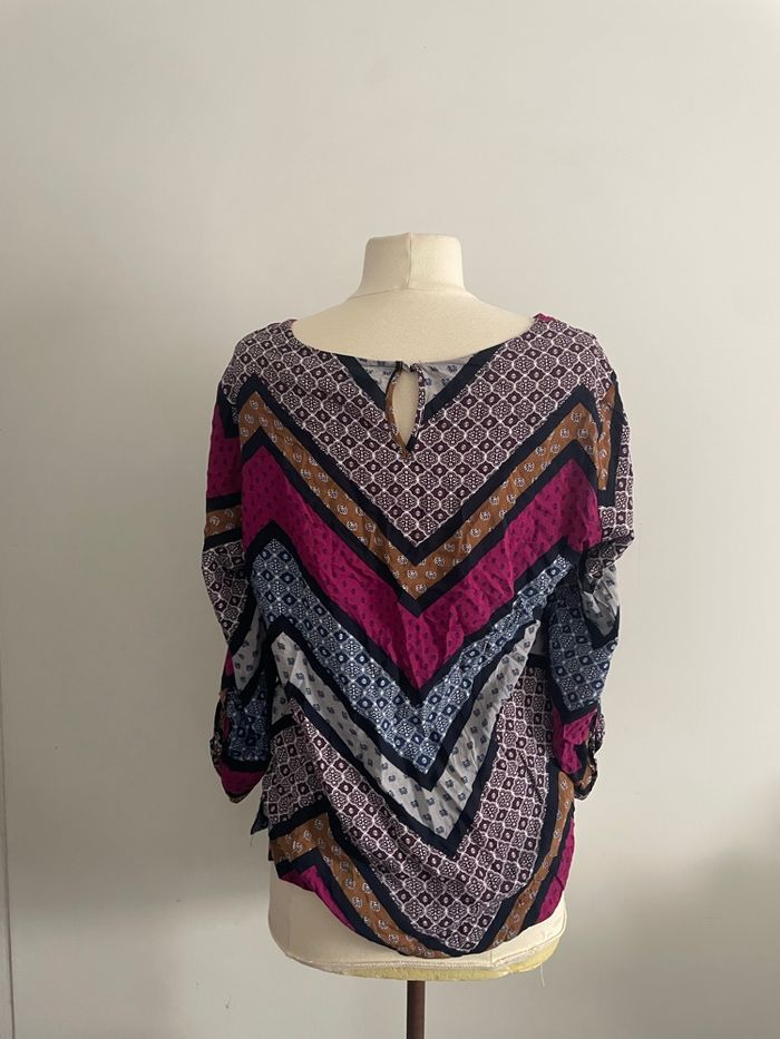 🌸 Blouse manches 3/4 a motif bleu et violet yessica taille 40🌸 - photo numéro 3