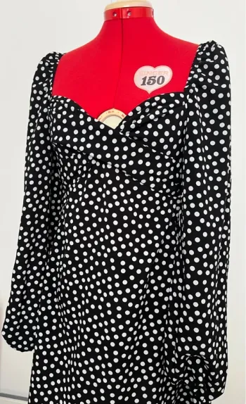 Robe babydoll manches longues noire à pois blancs H&M
