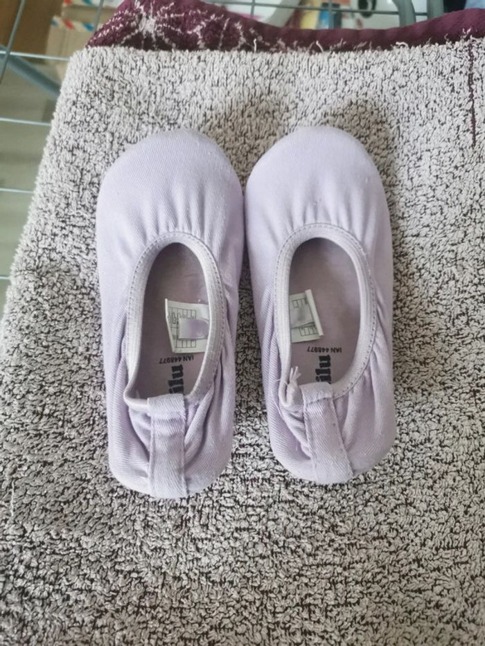 Chaussons danse ou gym - photo numéro 5