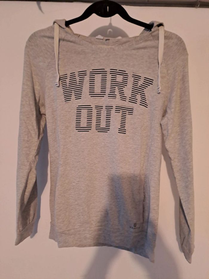 Sweat gris Decathlon