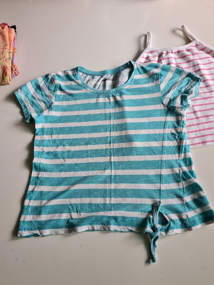 lot 5 hauts t-shirts fille 8 ans - photo numéro 3