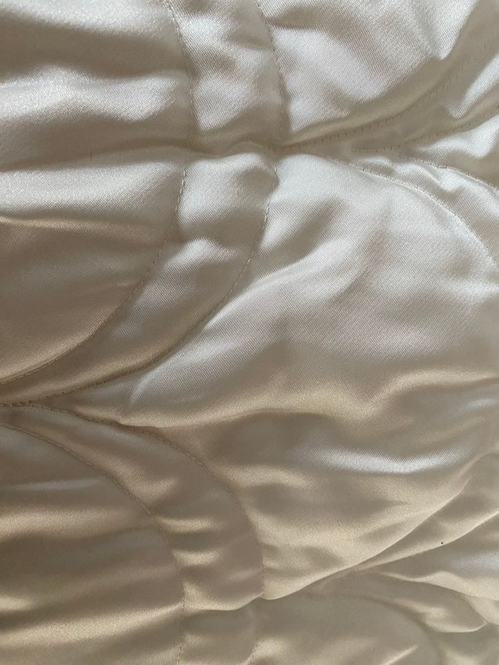 Dessus de lit crème - photo numéro 3