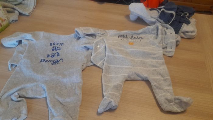 Pyjama 3 moi garçon - photo numéro 7