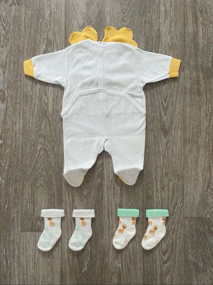 Pyjama et chaussettes bébé - photo numéro 4