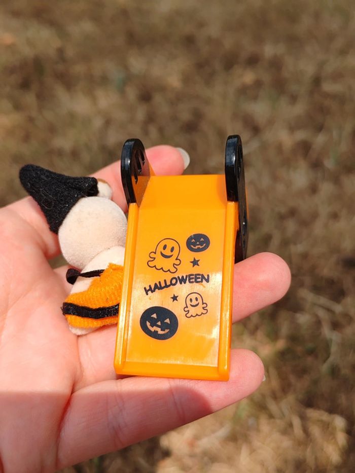 Sylvanian halloween - lapin avec son toboggan - photo numéro 6