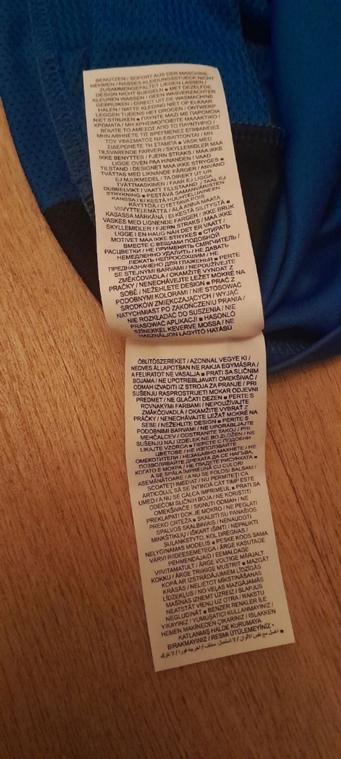 Haut de sport Nike Dri-Fit - photo numéro 6