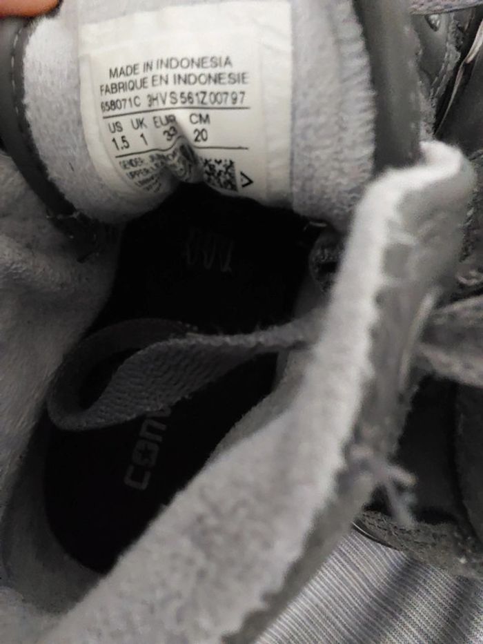 Basket converse garçon pointure 33 - photo numéro 7