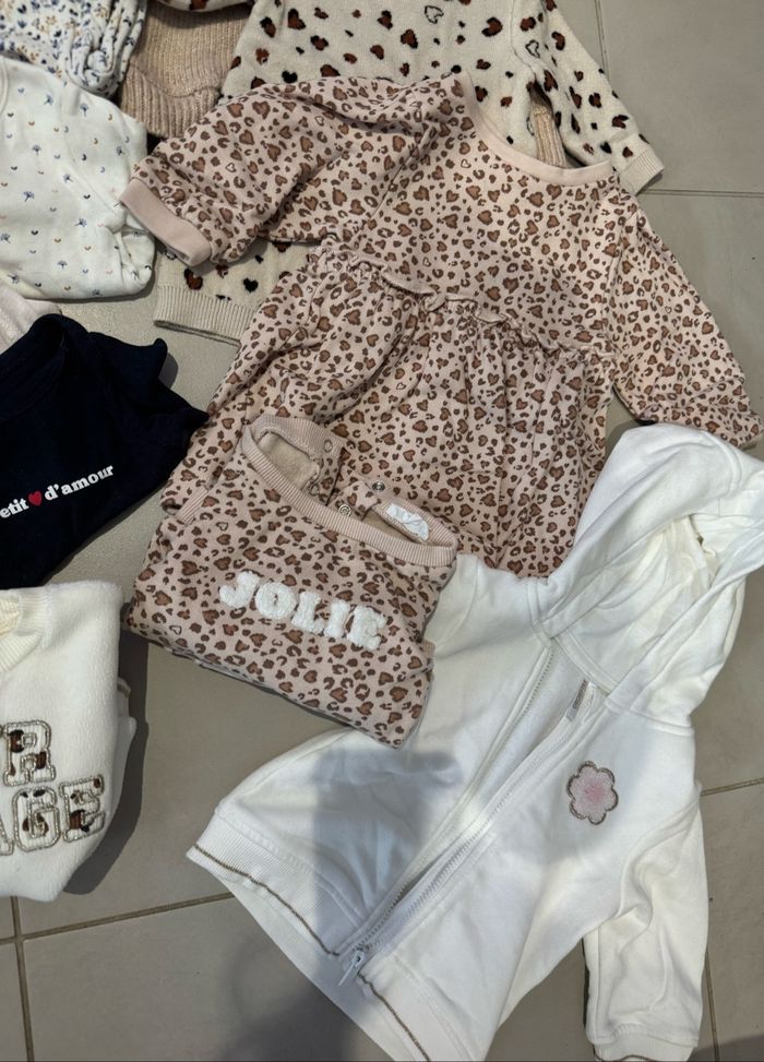 Lot vêtements bébé fille - Taille 3 mois - photo numéro 8