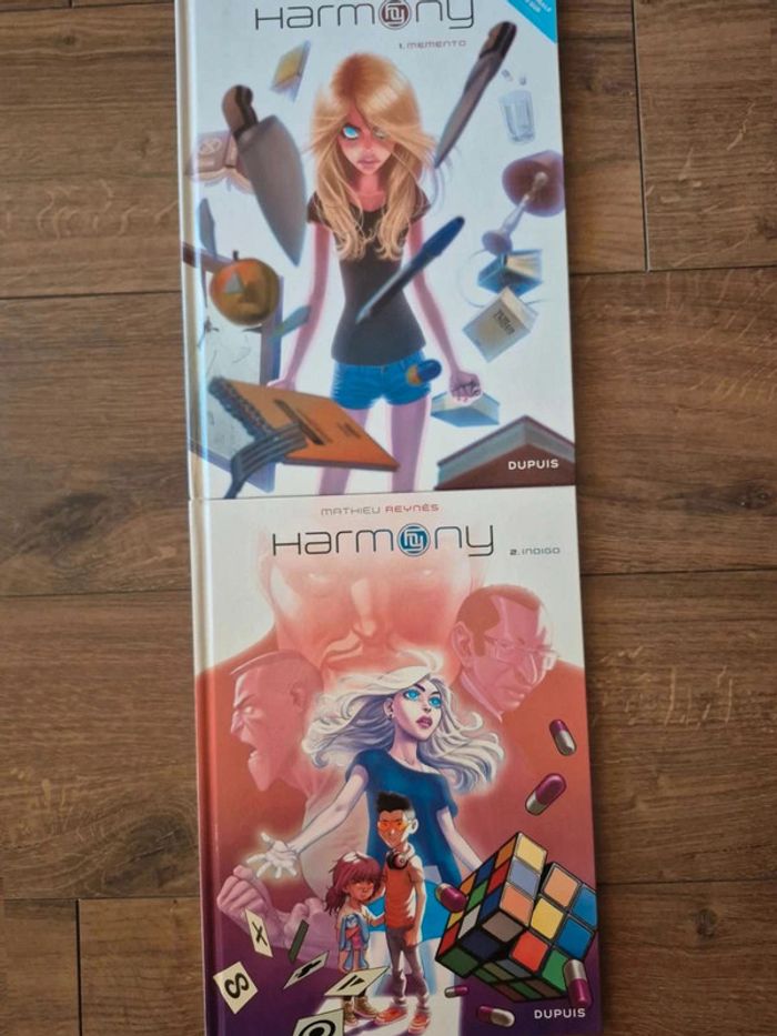 Lot de 2 bandes dessinées Harmony