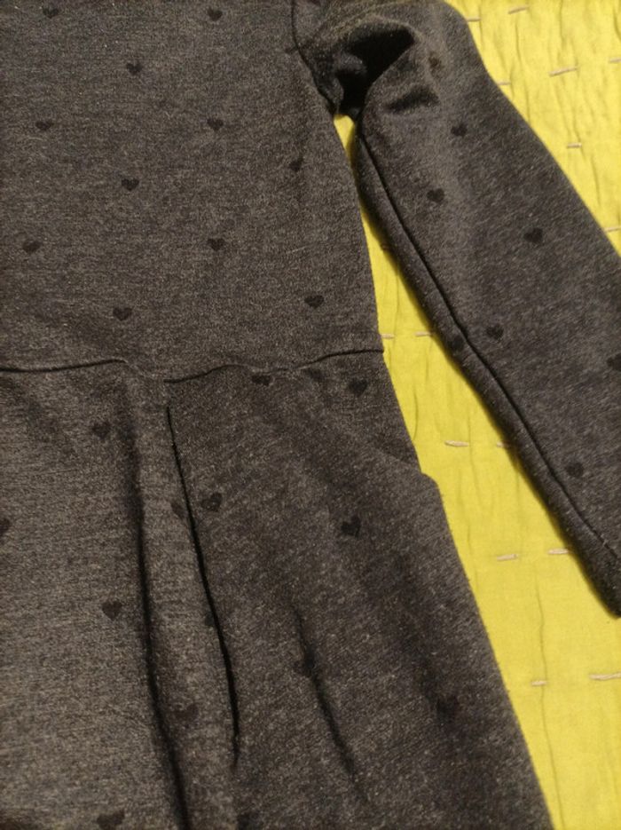 Robe coeur 5-6 ans - photo numéro 2