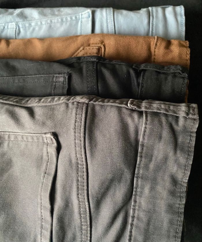 Lot 4 Pantalons/Jeans KIABI Enfant - Taille 10 Ans