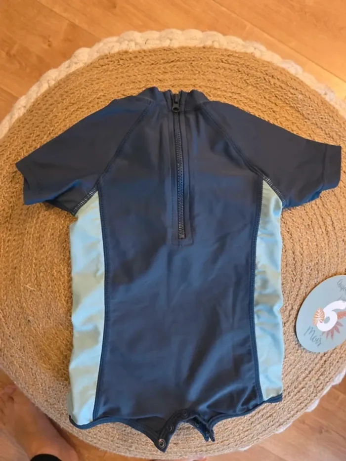 Maillot de bain combinaison 6 mois - photo numéro 5